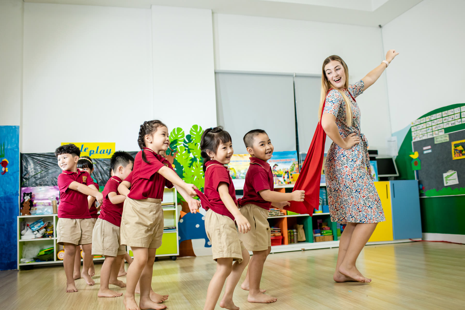 Học sinh VAS thi đấu Robocon